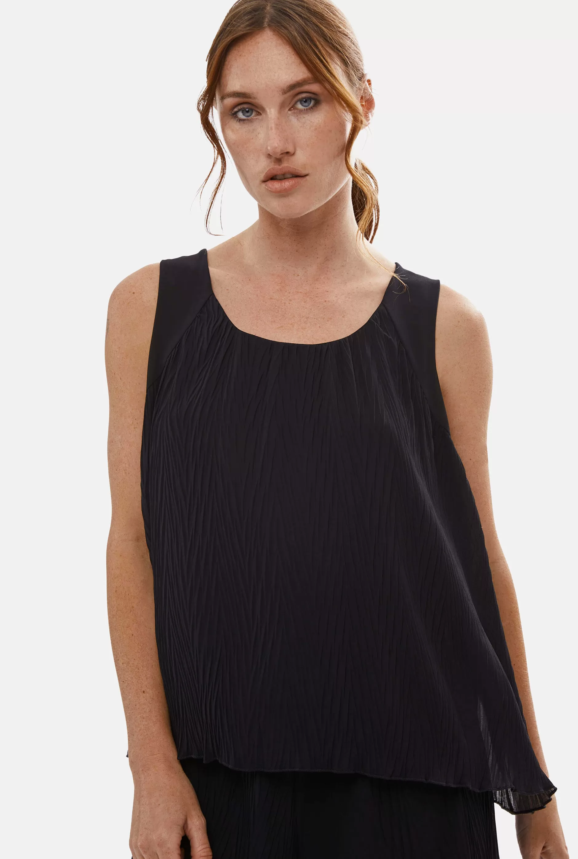 Pleated Vest Black^James Lakeland Cheap